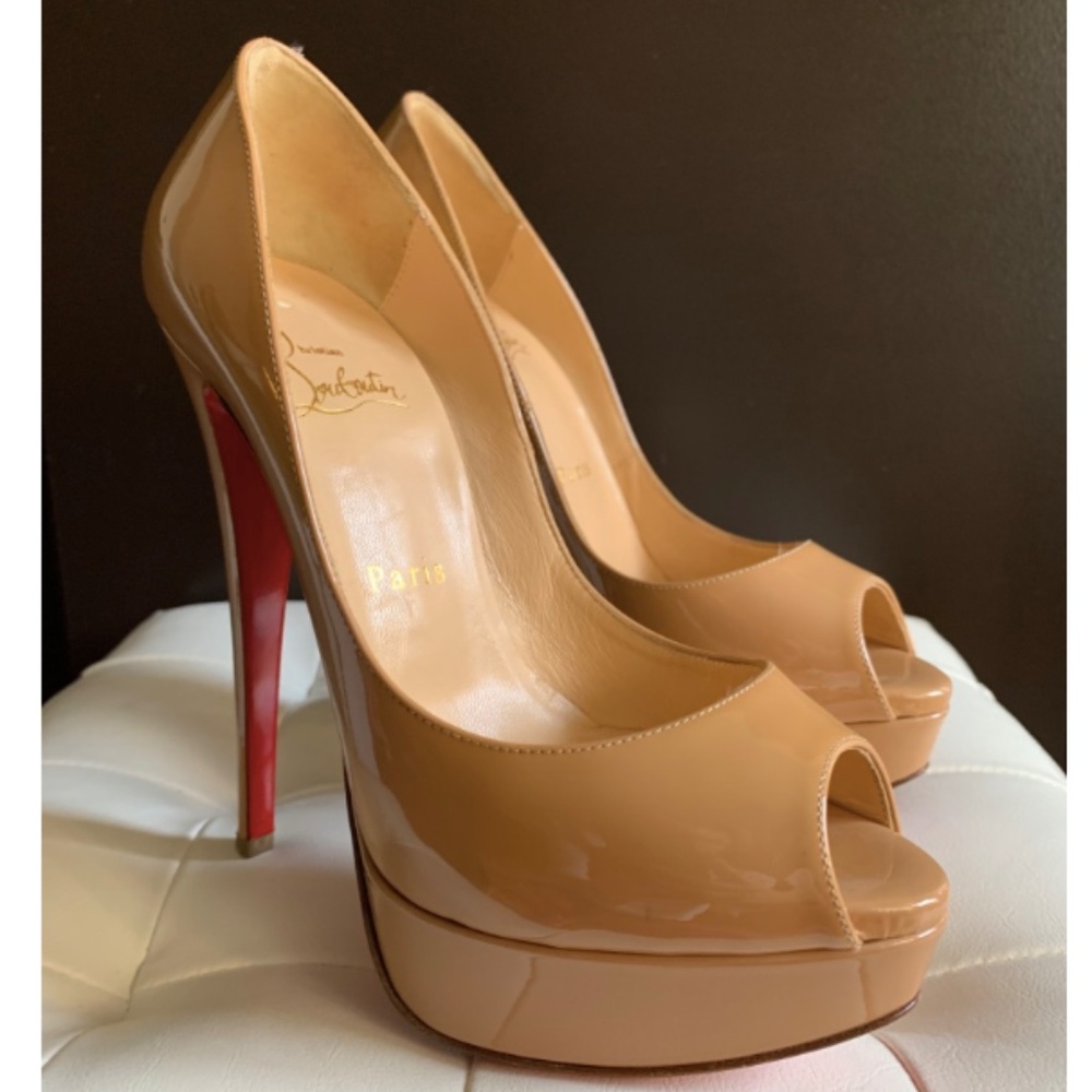 Christian Louboutin Nude Lady Peep 37